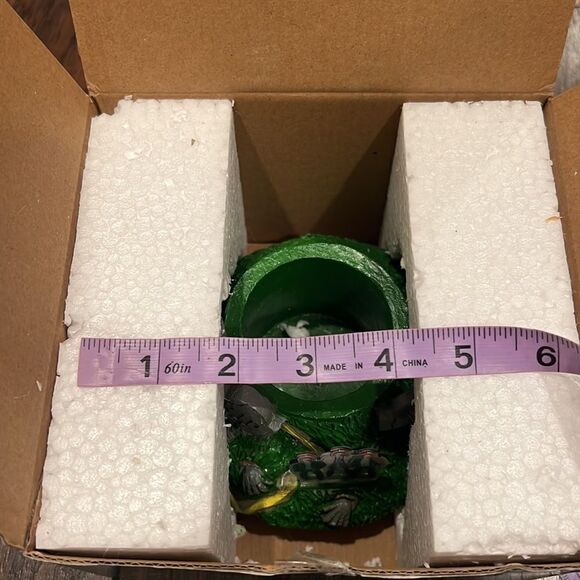 NWT Supernatural Graveyard Planter. supernatural tv memorabilia planter - Picture 5 of 6